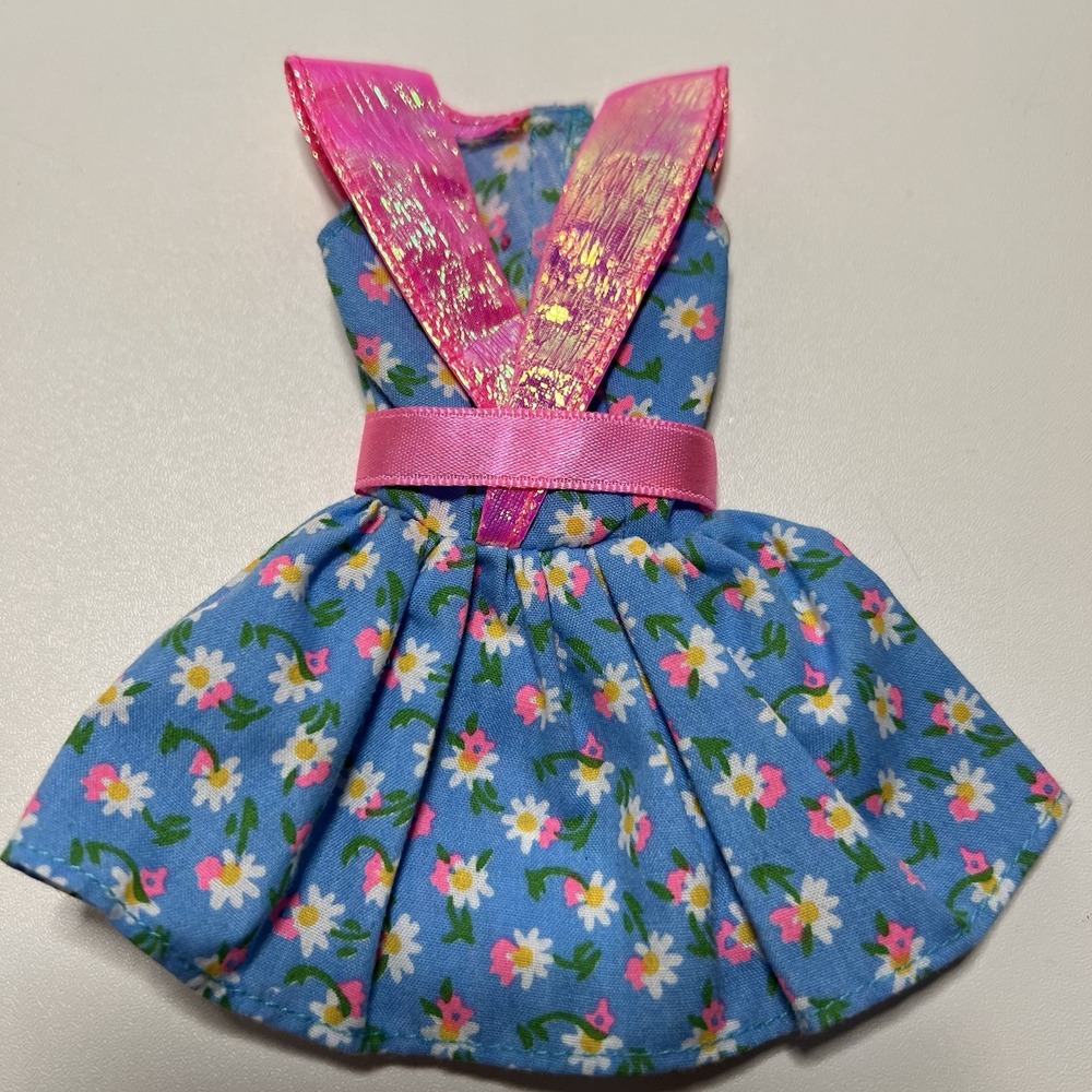 Vintage Mattel Barbie Pink Collar Blue Dress With Flowers‎
